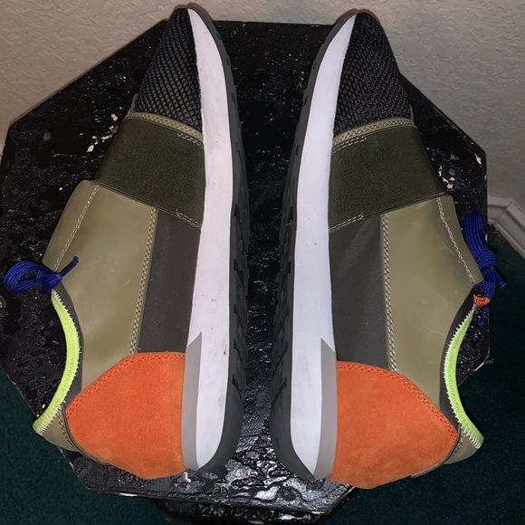 Balenciaga Runners - Picture 6 of 11